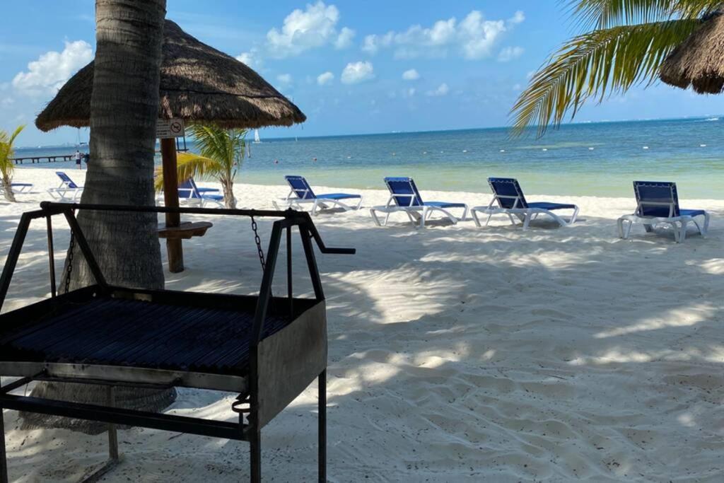 Oceanfront Condo Bm By Andiani Cancun Exterior photo